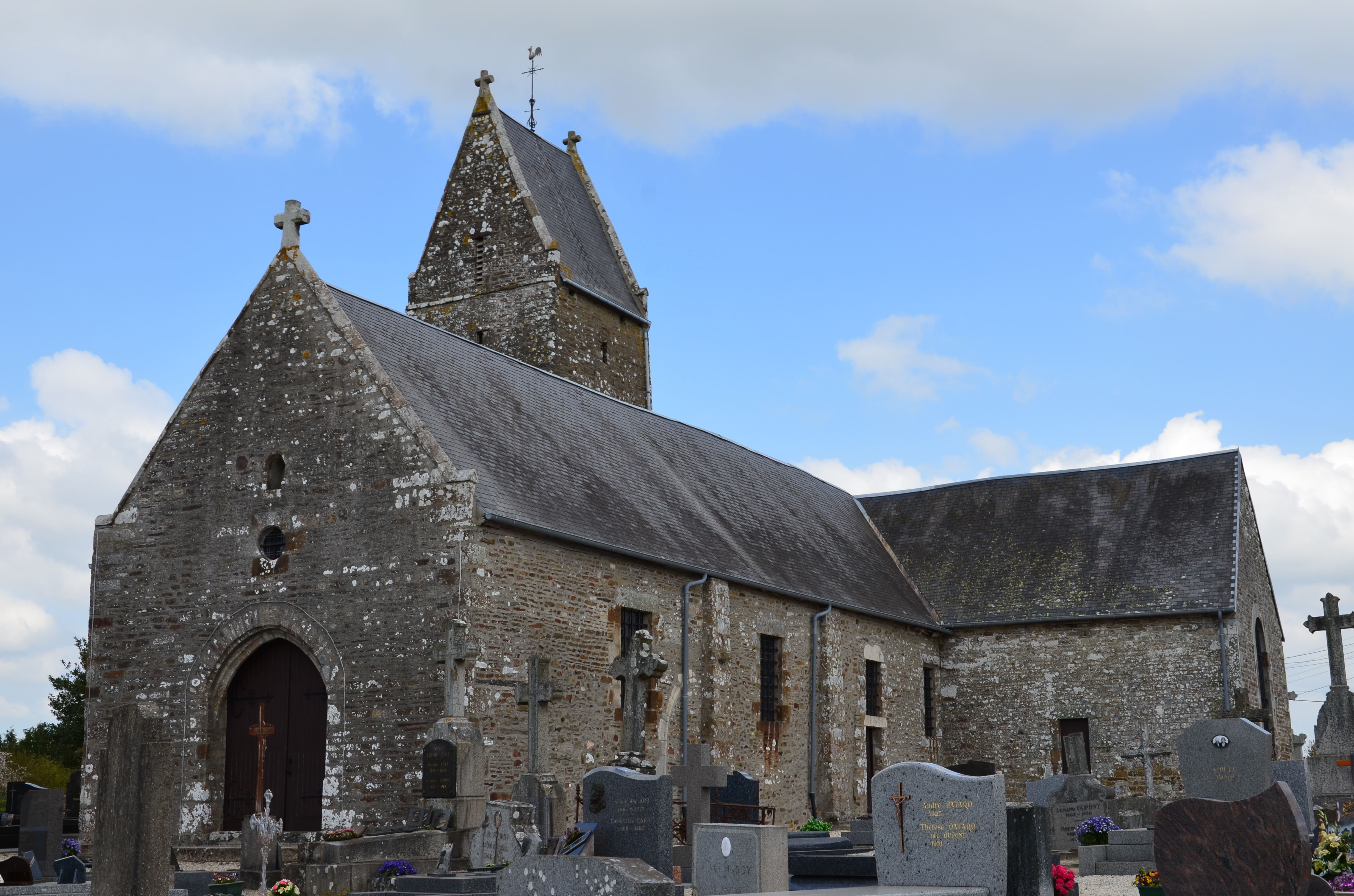 L'église Saint-Martin du Theil-Bocage, près de Vassy