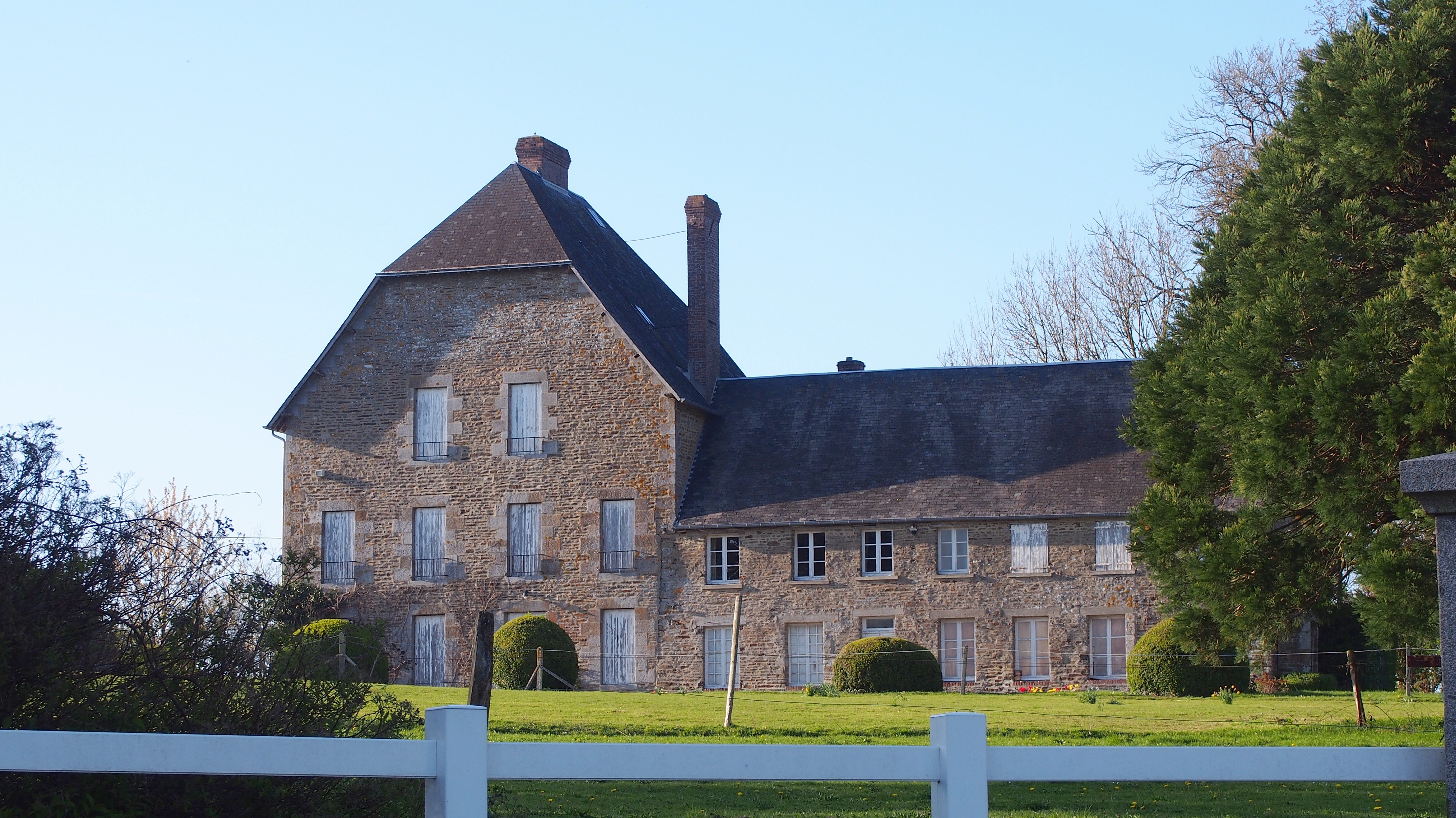 Le château de Vassy, commune déléguée de Valdallière (Calvados)